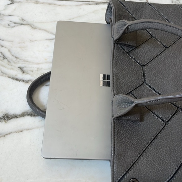 Co-lab Zippered Grey Vegan Leather Tote - EUC & big enough for a 12 in l… - Picture 11 of 11
